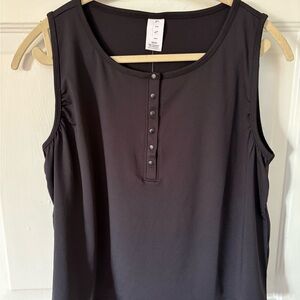Livi Black Buttoned Relaxed Tank Top